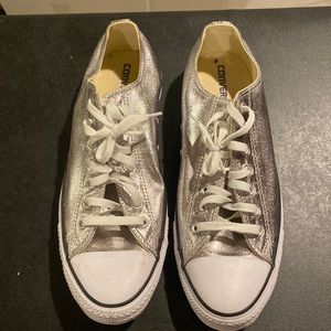 Converse Chuck Taylor All Star Lo Sneaker Metallic Silver Size 11